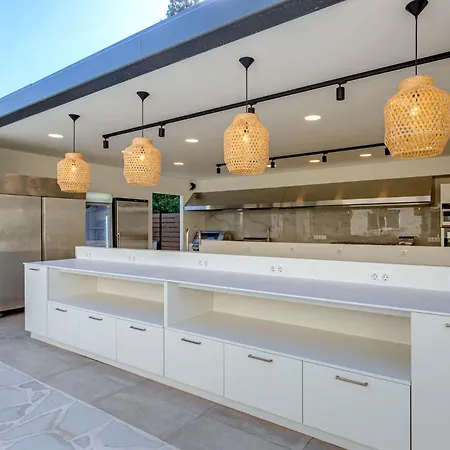 Villa Luxury Rika Corfu- 5 Bedrooms With Pool