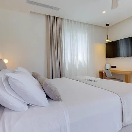 Luxury Rika Corfu- 5 Bedrooms With Pool Villa *