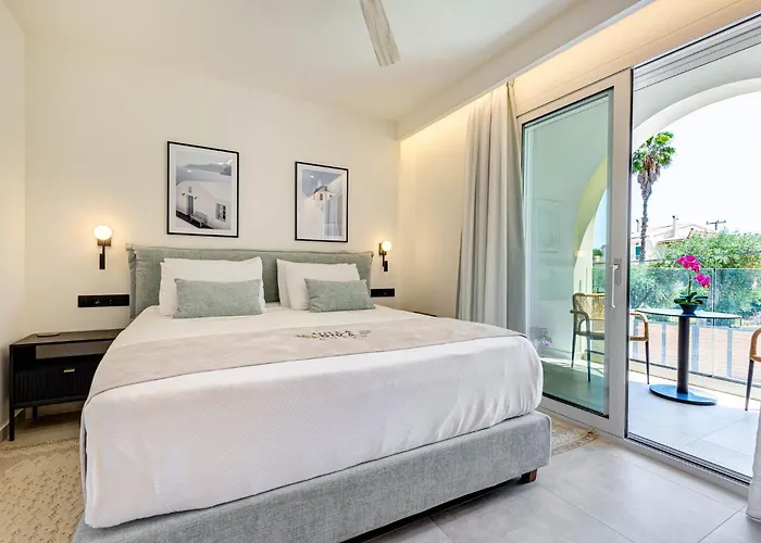 Luxury Rika Corfu- 5 Bedrooms With Pool