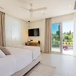ヴィラ Luxury Rika Corfu- 5 Bedrooms With Pool *