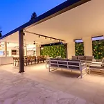 Luxury Rika Corfu- 5 Bedrooms With Pool ヴィラ ゴウヴィア