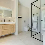 Luxury Rika Corfu- 5 Bedrooms With Pool ゴウヴィア