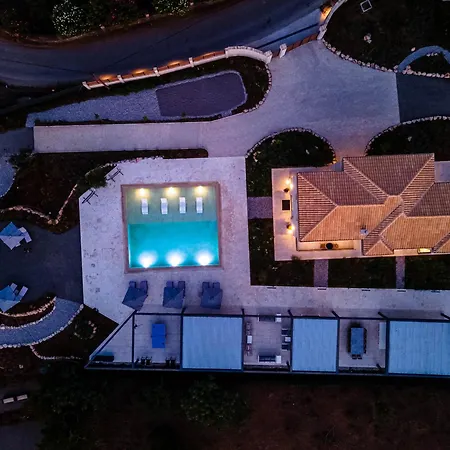 Villa Luxury Rika Corfu- 5 Bedrooms With Pool Gouvia