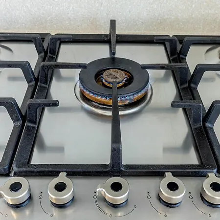 Luxury Rika Corfu- 5 Bedrooms With Pool * 고우비아