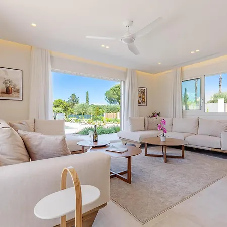 빌라 Luxury Rika Corfu- 5 Bedrooms With Pool *