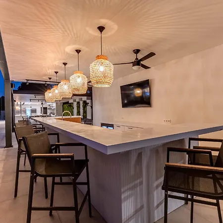 Luxury Rika Corfu- 5 Bedrooms With Pool * 고우비아