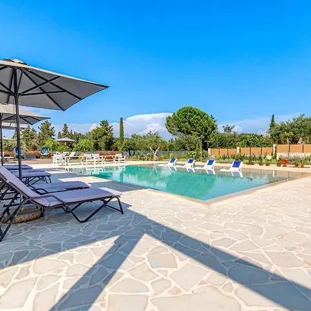 Luxury Rika Corfu- 5 Bedrooms With Pool Βίλα *