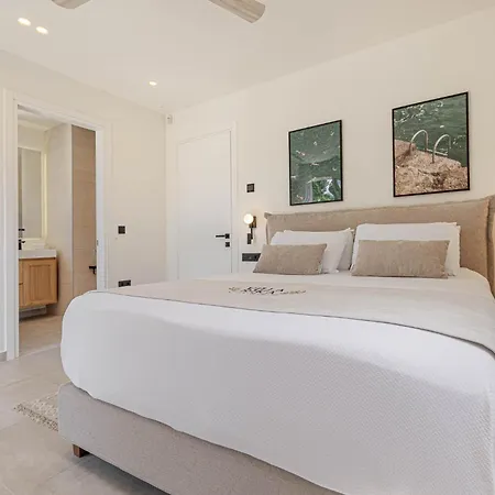 וילה Luxury Rika Corfu- 5 Bedrooms With Pool *