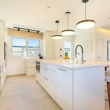 Luxury Rika Corfu- 5 Bedrooms With Pool