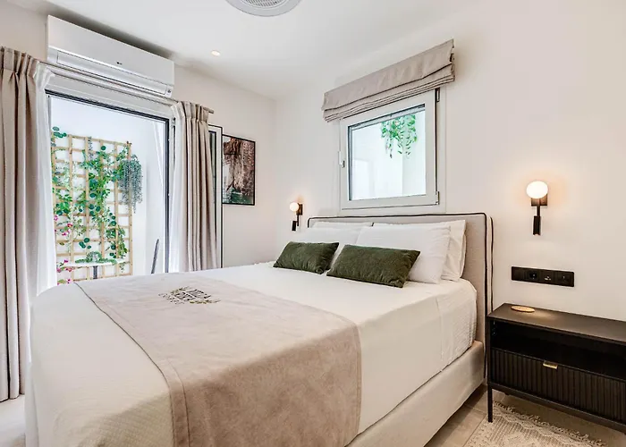Luxury Rika Corfu- 5 Bedrooms With Pool Villa *