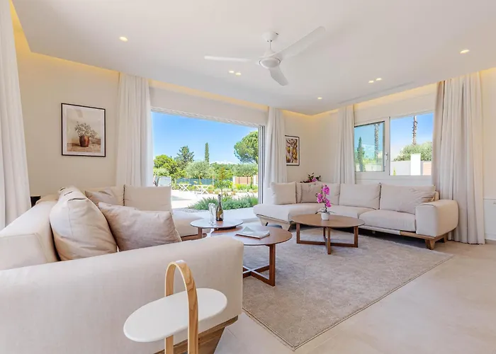 Villa Luxury Rika Corfu- 5 Bedrooms With Pool *
