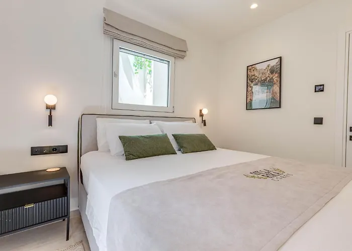 Luxury Rika Corfu- 5 Bedrooms With Pool * Gouvia