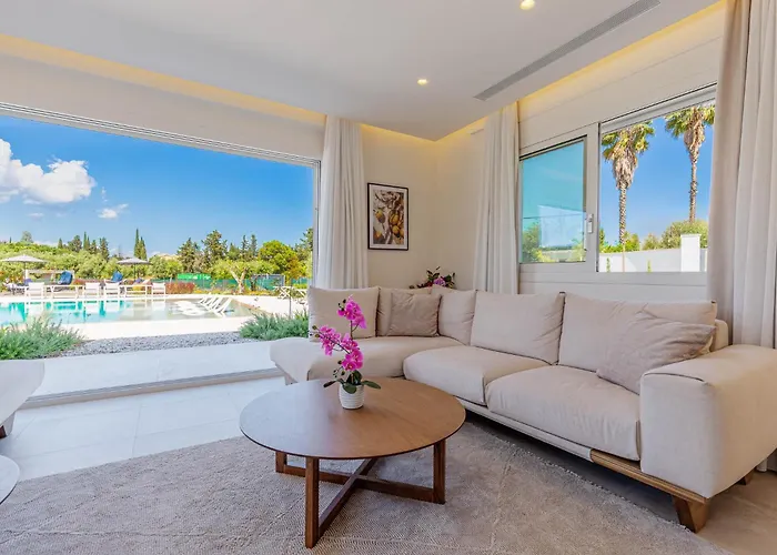 Villa Luxury Rika Corfu- 5 Bedrooms With Pool *